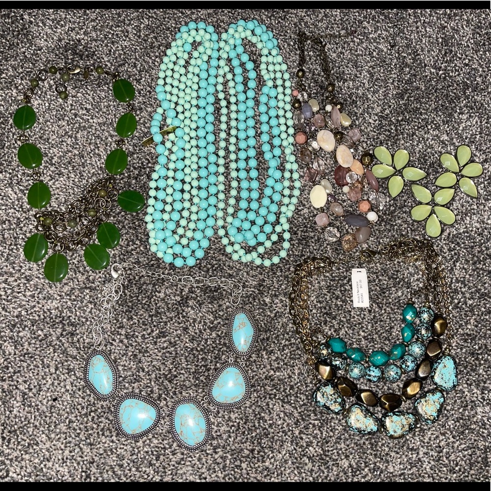 NECKLACES + Jewelry organizer bundle!